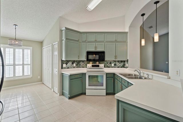 4024 FOREST ISLAND DRIVE, Orlando, FL 32826