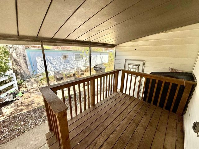 37 Grouse Dr, Chicopee, MA 01020
