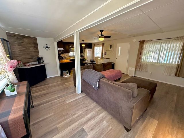 37 Grouse Dr, Chicopee, MA 01020