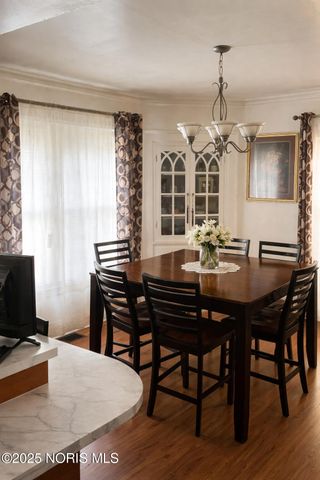 2040 Joffre Avenue, Toledo, OH 43607