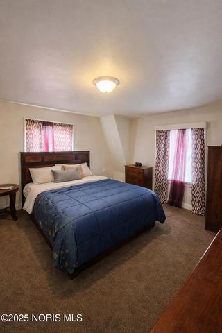 2040 Joffre Avenue, Toledo, OH 43607