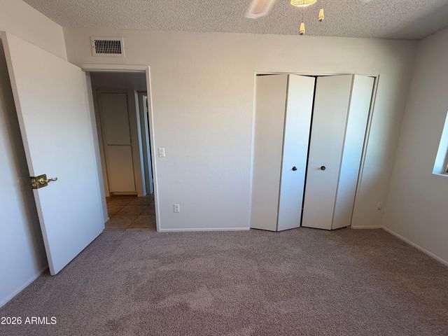 8301 N 47TH Drive, Glendale, AZ 85302
