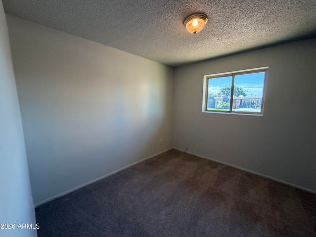 8301 N 47TH Drive, Glendale, AZ 85302
