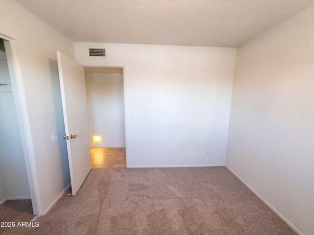 8301 N 47TH Drive, Glendale, AZ 85302