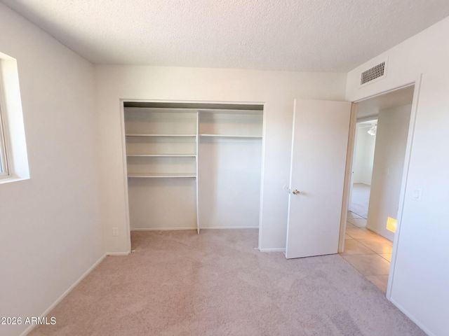 8301 N 47TH Drive, Glendale, AZ 85302