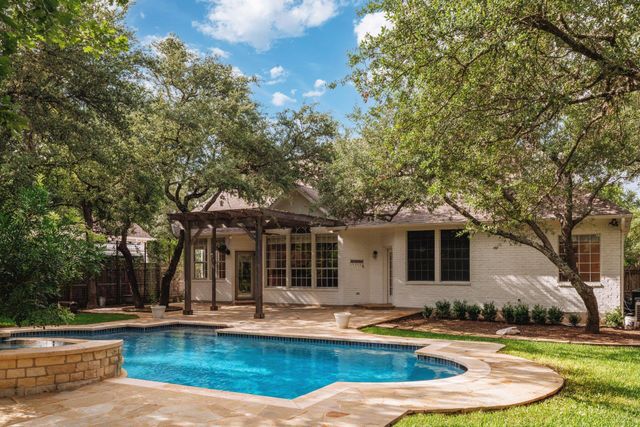 5512 Ballenton LN, Austin, TX 78739