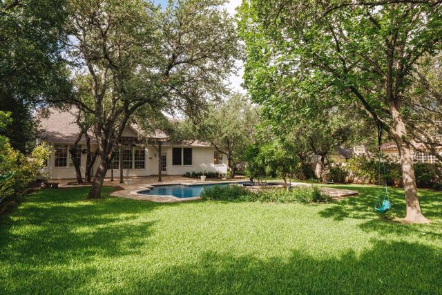 5512 Ballenton LN, Austin, TX 78739