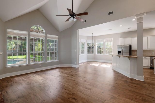 5512 Ballenton LN, Austin, TX 78739