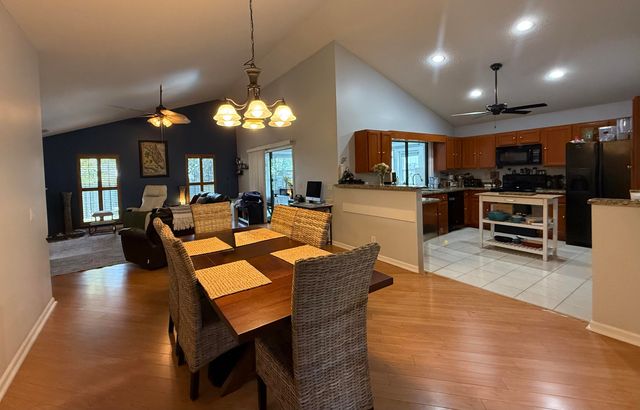 6050 Linton Street, Jupiter, FL 33458