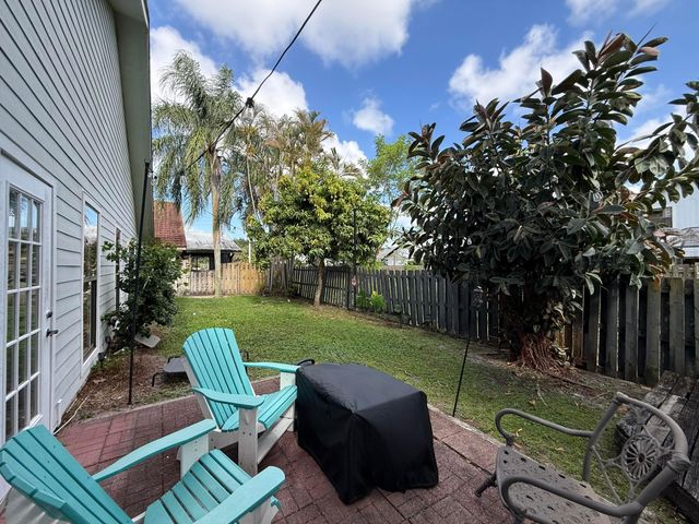 6050 Linton Street, Jupiter, FL 33458