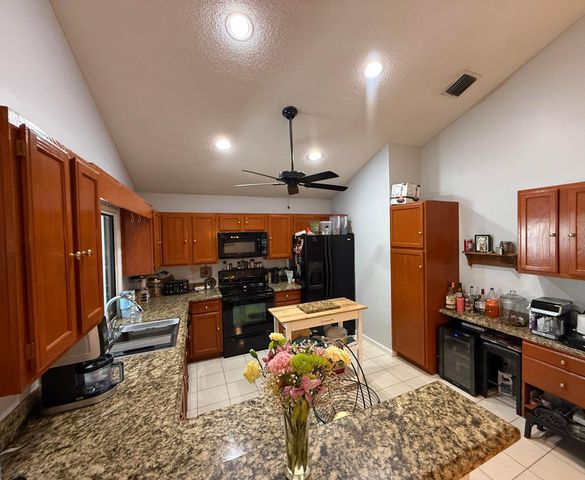 6050 Linton Street, Jupiter, FL 33458