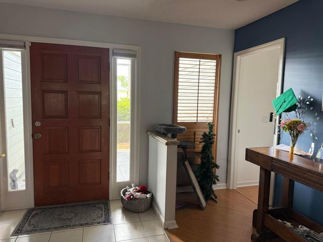 6050 Linton Street, Jupiter, FL 33458