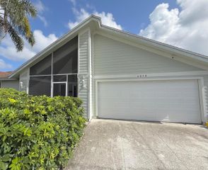 6050 Linton Street, Jupiter, FL 33458