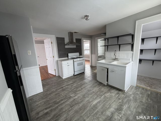 199 Bradley Street 3, Bridgeport, CT 06610