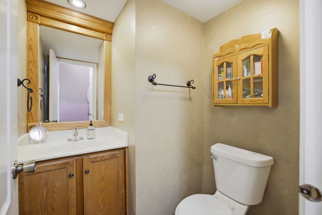 1411 CLUB Drive C, Glendale Heights, IL 60139