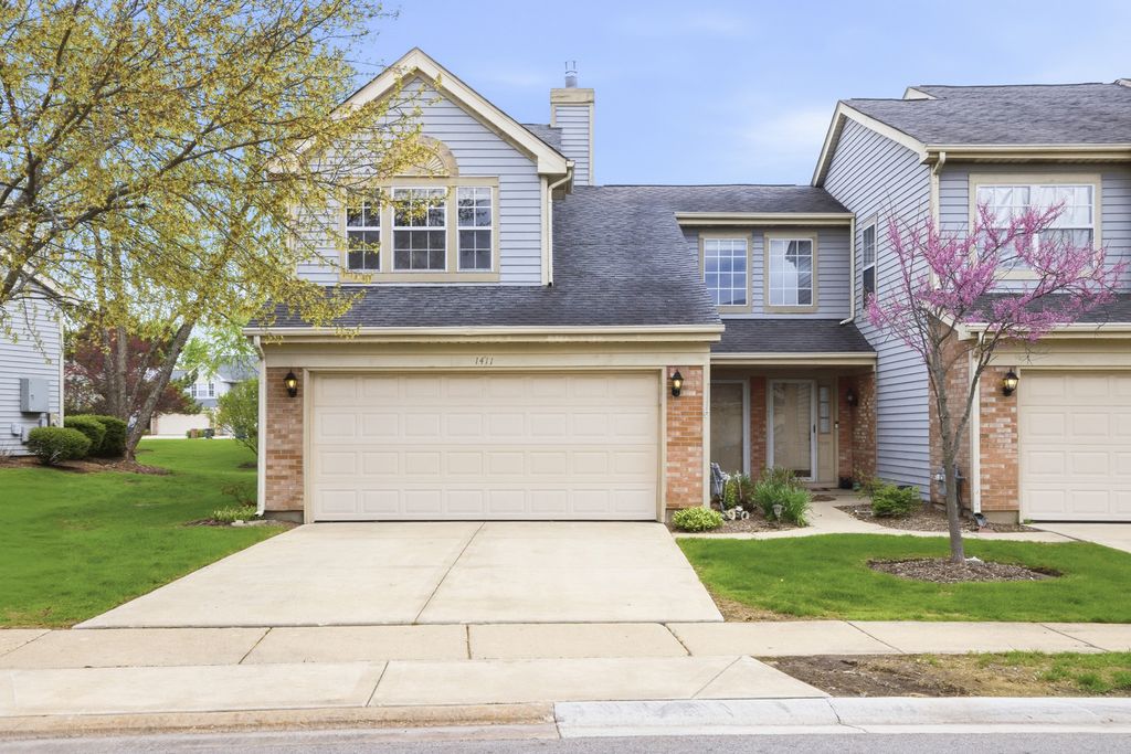1411 CLUB Drive C, Glendale Heights, IL 60139