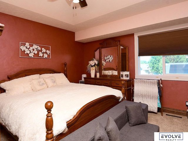 13308 S 34Th Street, Bellevue, NE 68123