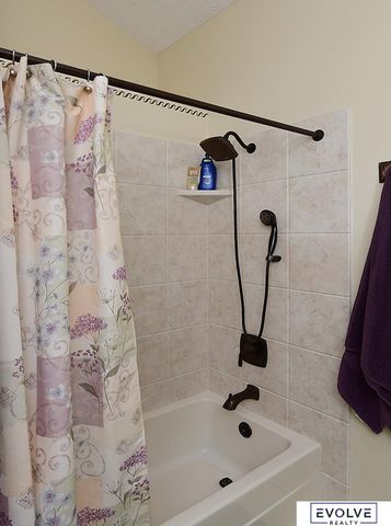 13308 S 34Th Street, Bellevue, NE 68123