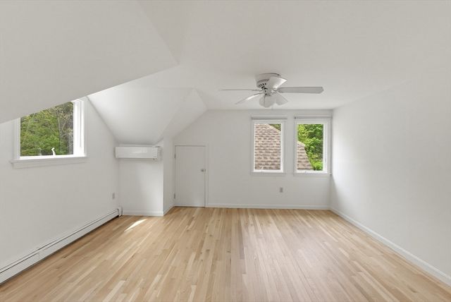 7 Shadow Farm Ln, Rochester, MA 02770