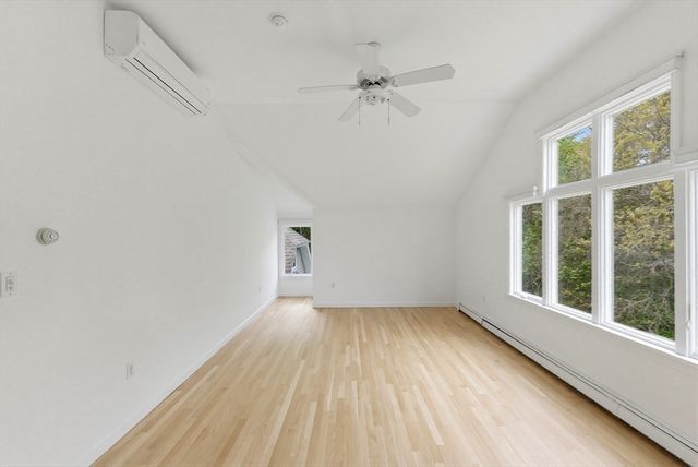 7 Shadow Farm Ln, Rochester, MA 02770