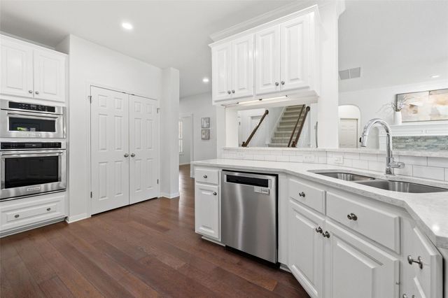 9805 Drip Rock LN, Austin, TX 78730