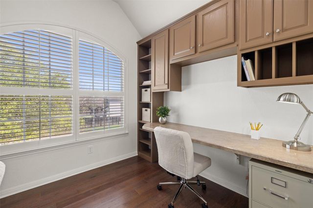 9805 Drip Rock LN, Austin, TX 78730