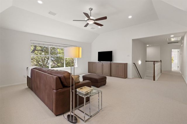 9805 Drip Rock LN, Austin, TX 78730