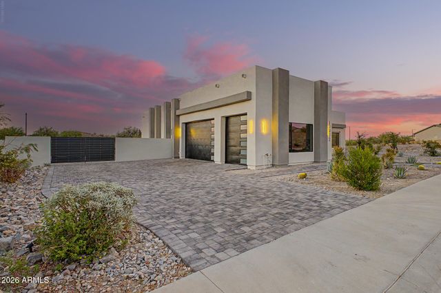 17872 W ESTES Way, Goodyear, AZ 85338