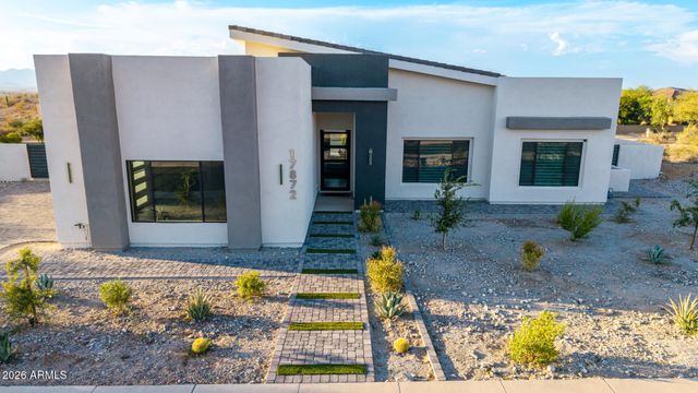 17872 W ESTES Way, Goodyear, AZ 85338