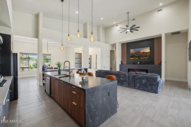 17872 W ESTES Way, Goodyear, AZ 85338