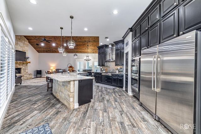 8214 Waterloo Drive, San Angelo, TX 76905