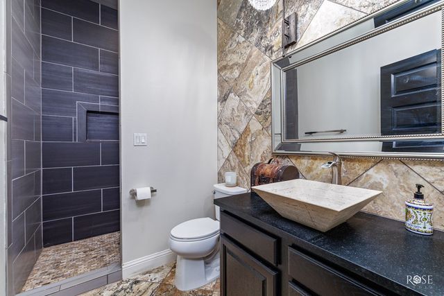 8214 Waterloo Drive, San Angelo, TX 76905