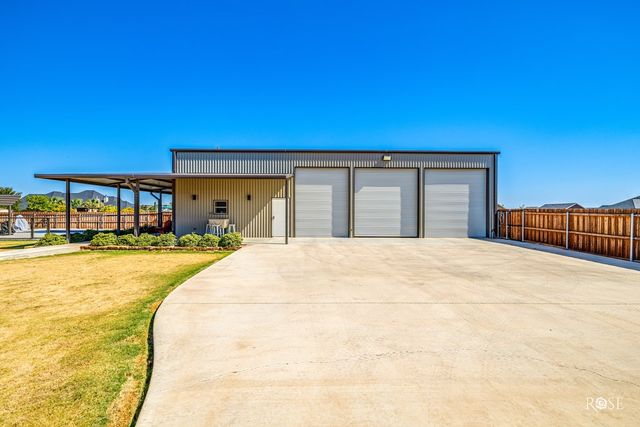 8214 Waterloo Drive, San Angelo, TX 76905