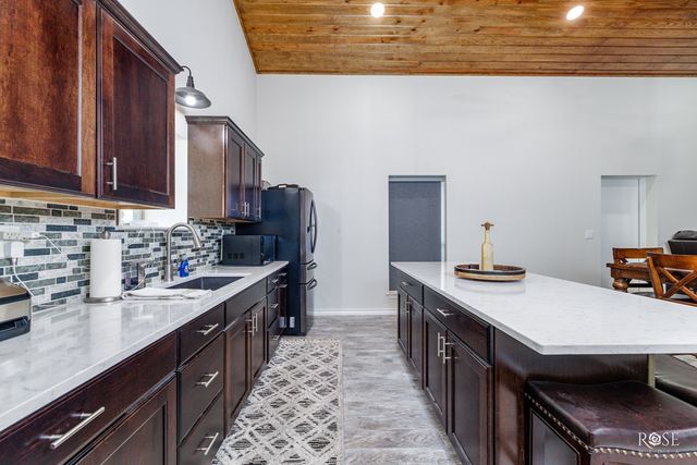 8214 Waterloo Drive, San Angelo, TX 76905