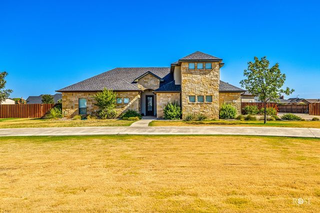 8214 Waterloo Drive, San Angelo, TX 76905