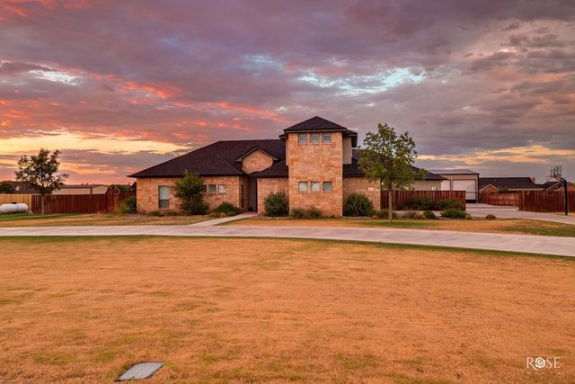 8214 Waterloo Drive, San Angelo, TX 76905