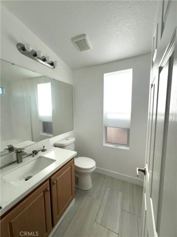 24200 Walnut 34, Torrance, CA 90501