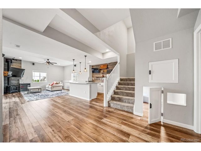 9300 Dunraven St, Arvada, CO 80007