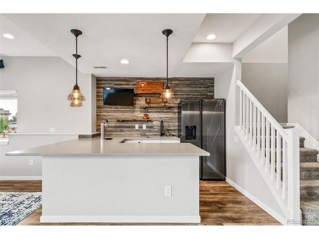 9300 Dunraven St, Arvada, CO 80007