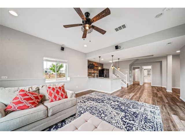 9300 Dunraven St, Arvada, CO 80007