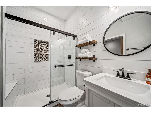 9300 Dunraven St, Arvada, CO 80007