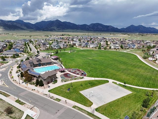 9300 Dunraven St, Arvada, CO 80007