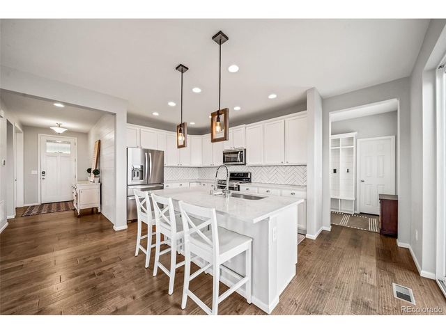 9300 Dunraven St, Arvada, CO 80007