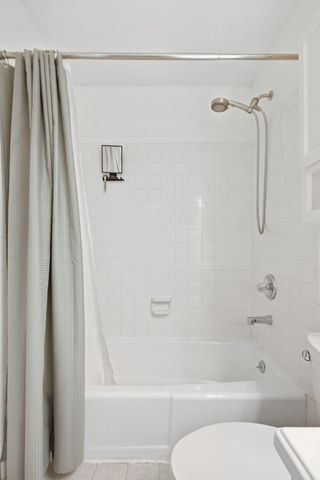 952 Gregory Way, Lexington, KY 40514