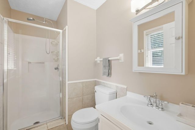 952 Gregory Way, Lexington, KY 40514