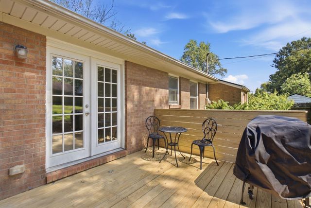 952 Gregory Way, Lexington, KY 40514