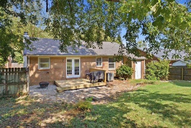 952 Gregory Way, Lexington, KY 40514