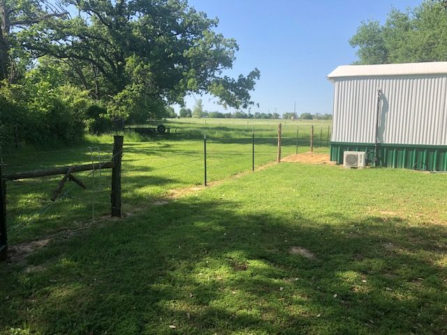 6118 East Fm 979 Farm to Market Road E, Franklin, TX 77856