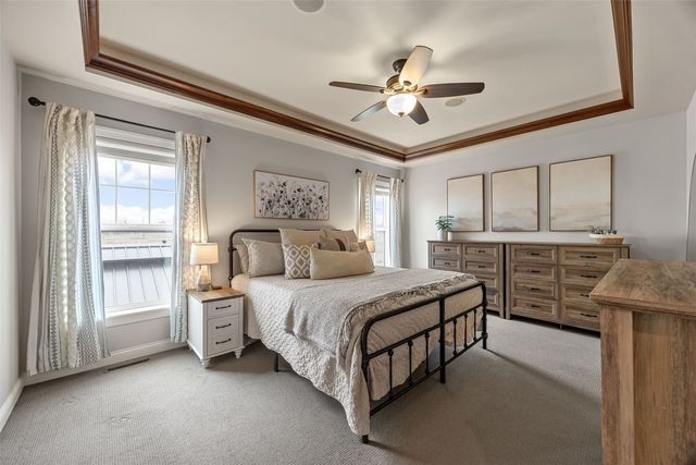 1577 Hunters Field Lane, Marion, IA 52302