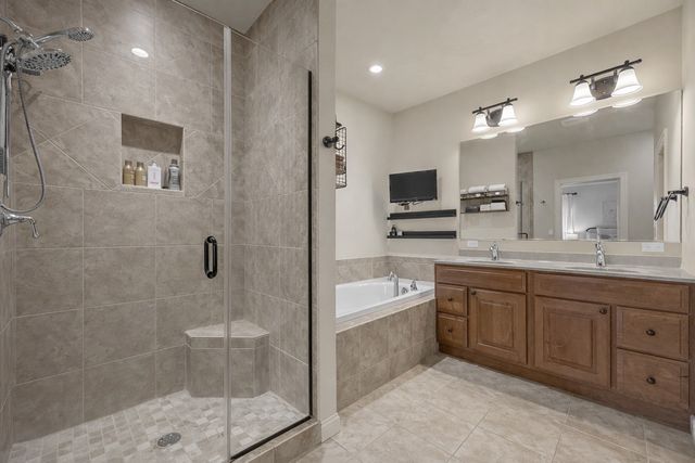 1577 Hunters Field Lane, Marion, IA 52302